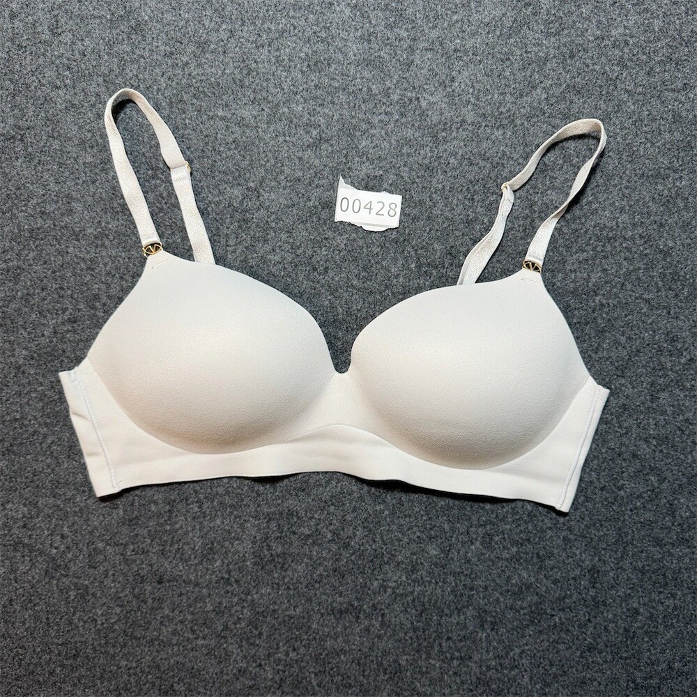 Victoria’s Secret Dream Angels Wireless Padded T-Shirt Bra Beige Nude 38D